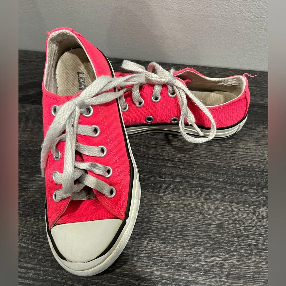Pink Converse Toddler size 11
